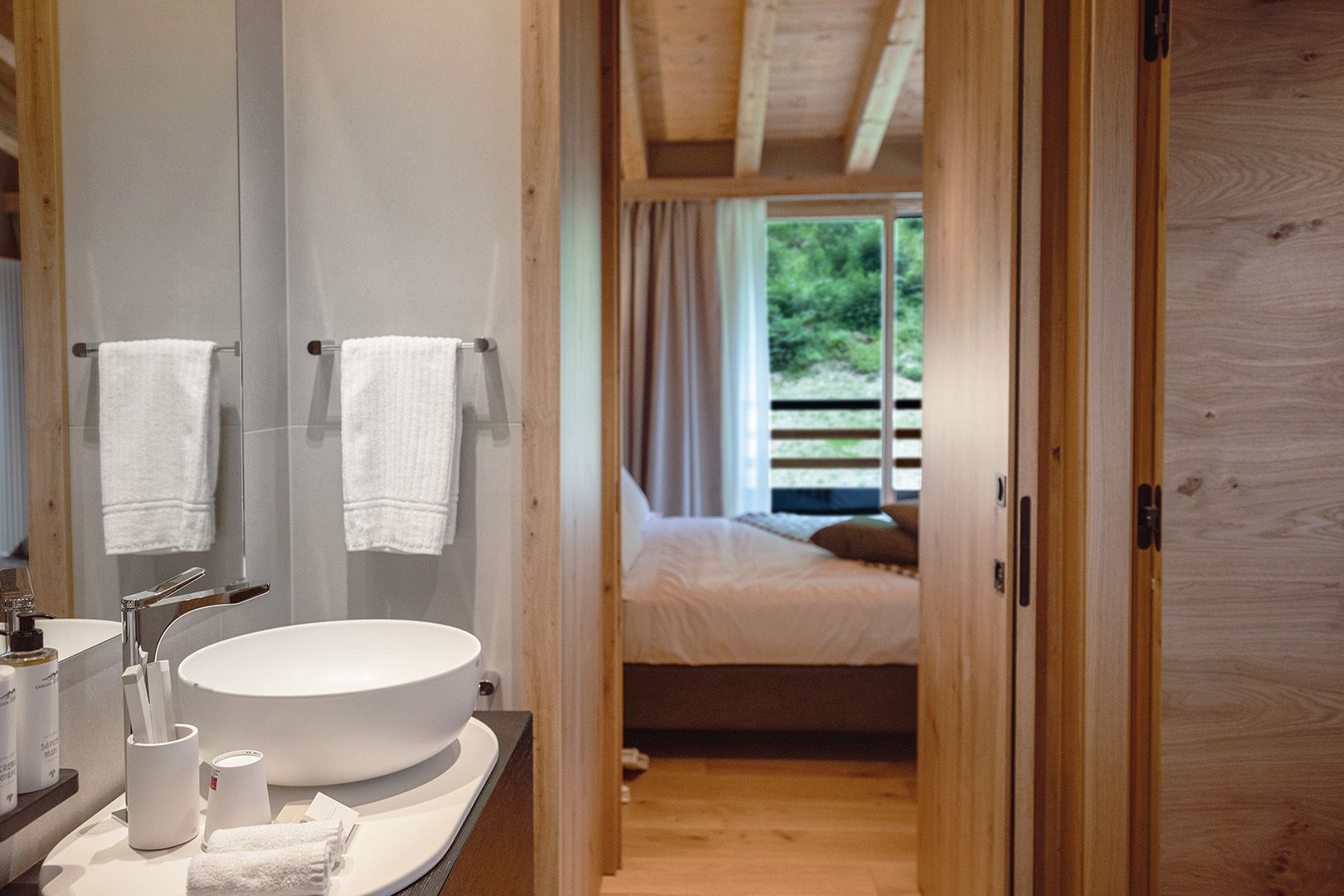 Bilocale con 1 camera da letto e vista montagna